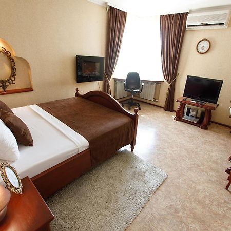 Studio De Luxe With Jacuzzi Суми Екстер'єр фото