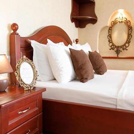 Studio De Luxe With Jacuzzi Суми Екстер'єр фото